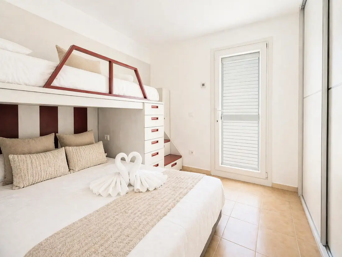 Location de Vacances Roses 1383