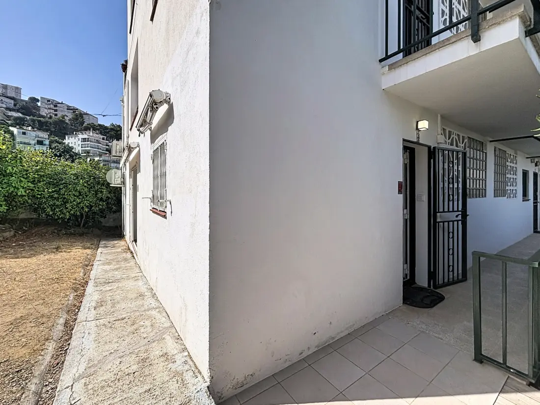 Location de Vacances Roses 1386