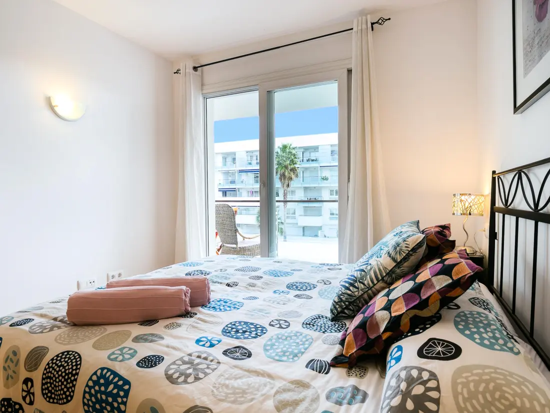 Location de Vacances Roses 157