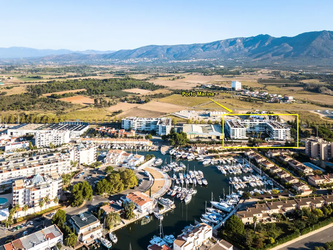 Location de Vacances Roses 157