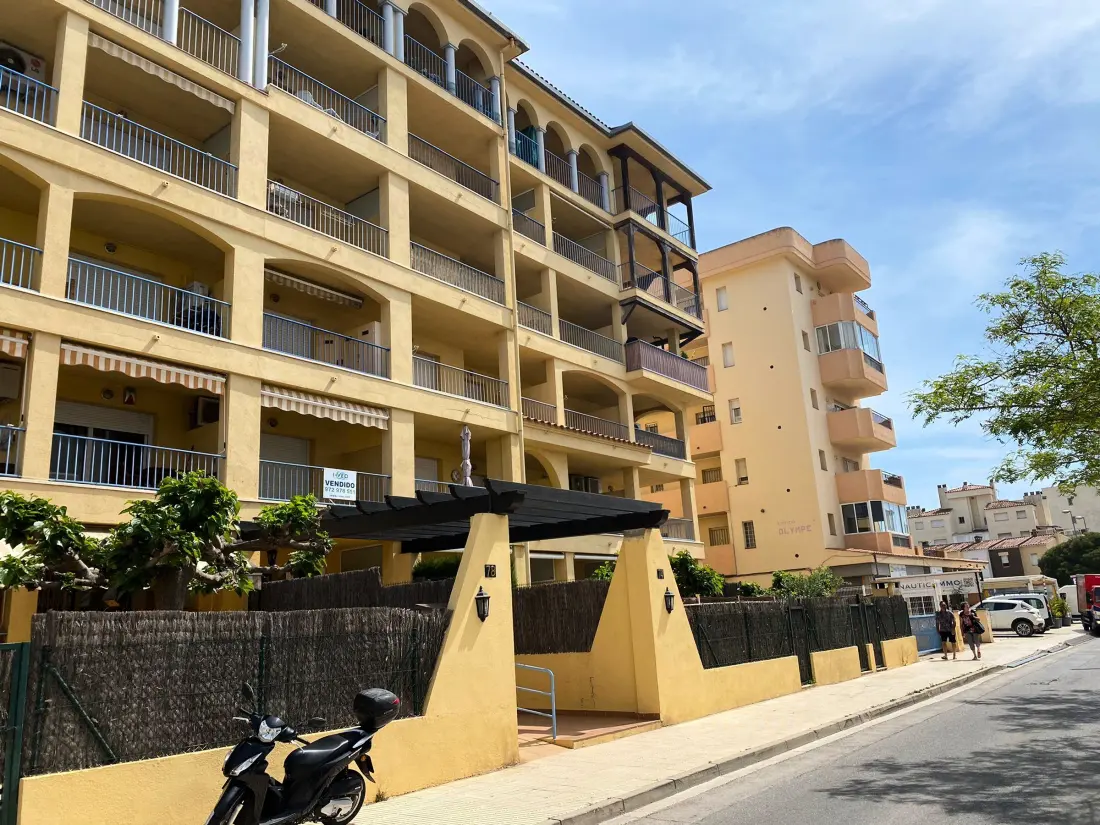 Location de Vacances Roses 186