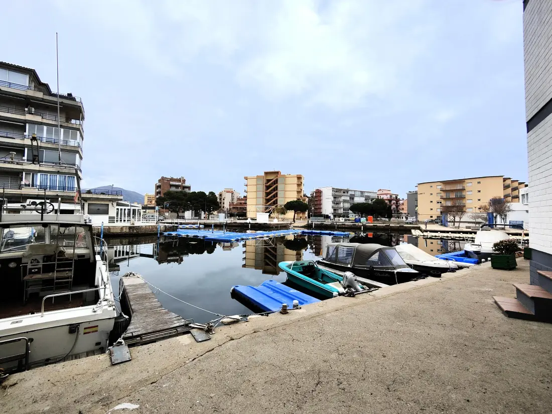 Location de Vacances Roses 206