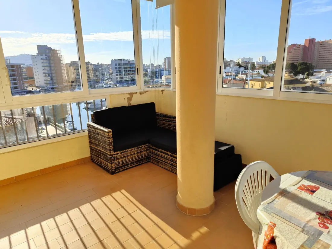 Location de Vacances Roses 213