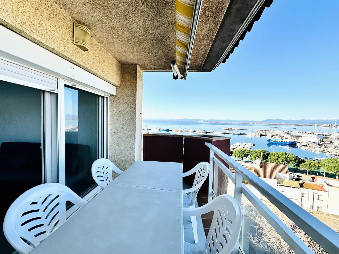 Location de Vacances Roses 222