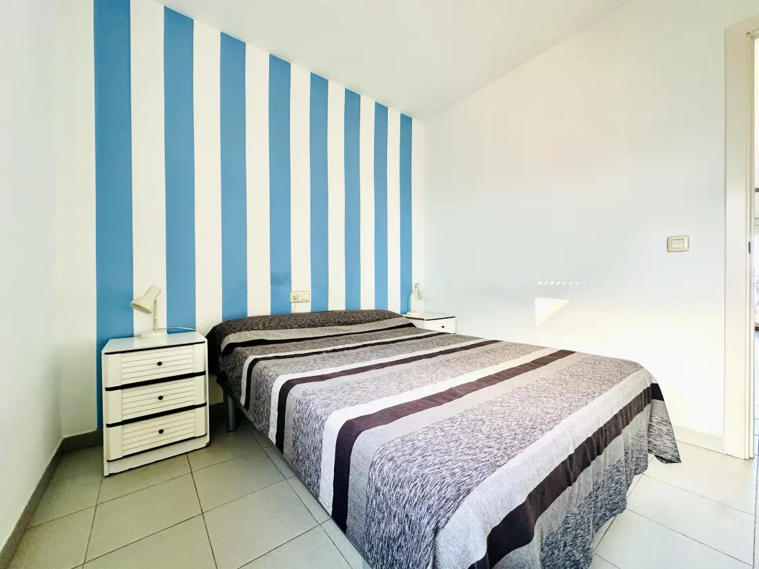Location de Vacances Roses 222
