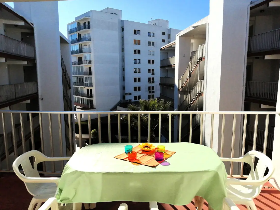 Location de Vacances Roses 257