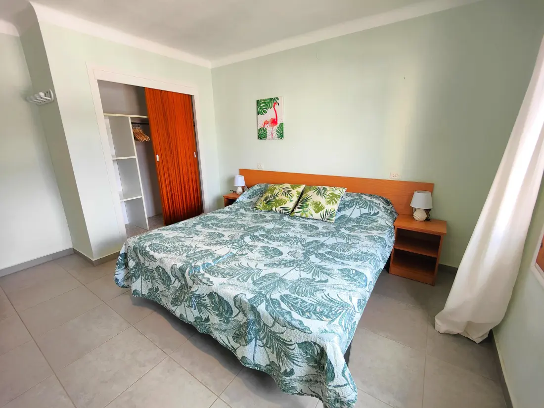 Location de Vacances Roses 257