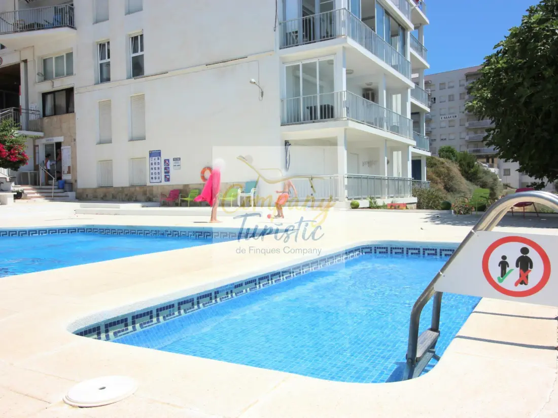 Location de Vacances Roses 299