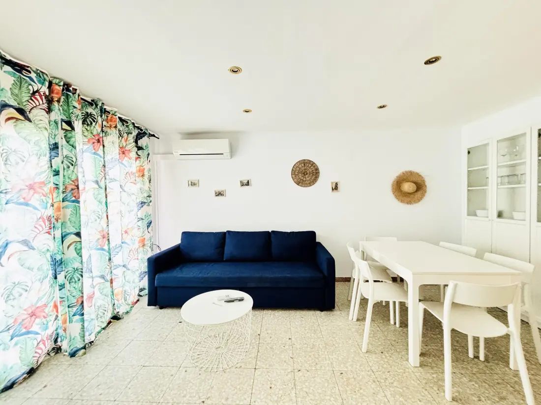 Location de Vacances Roses 321