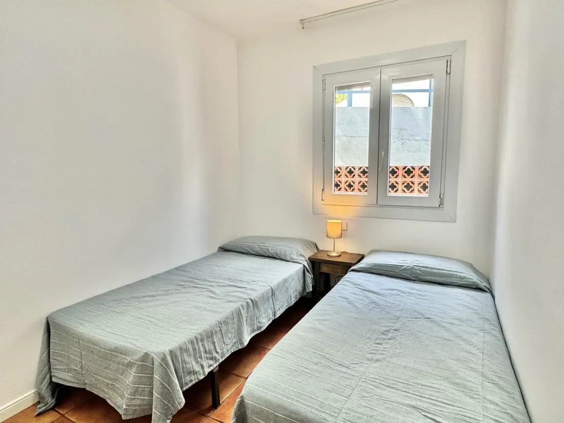 Location de Vacances Roses 377