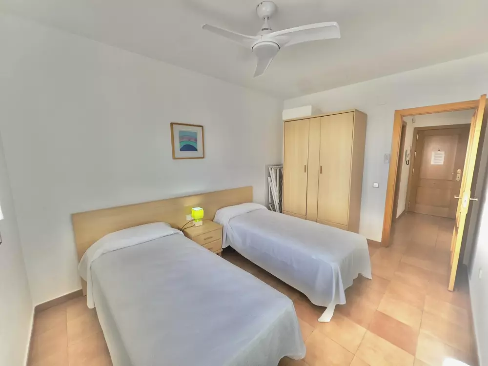 Location de Vacances Roses 383