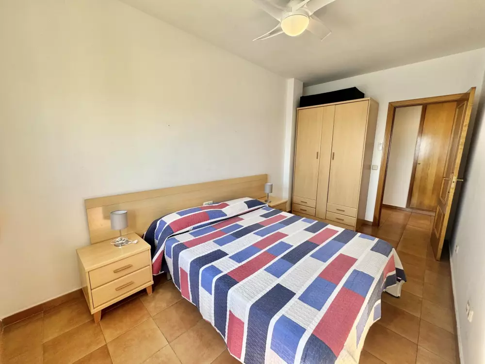 Location de Vacances Roses 385