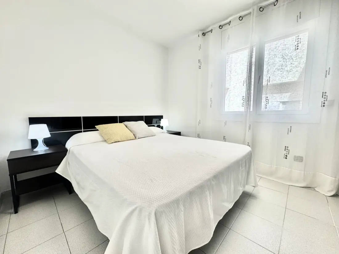 Location de Vacances Roses 403