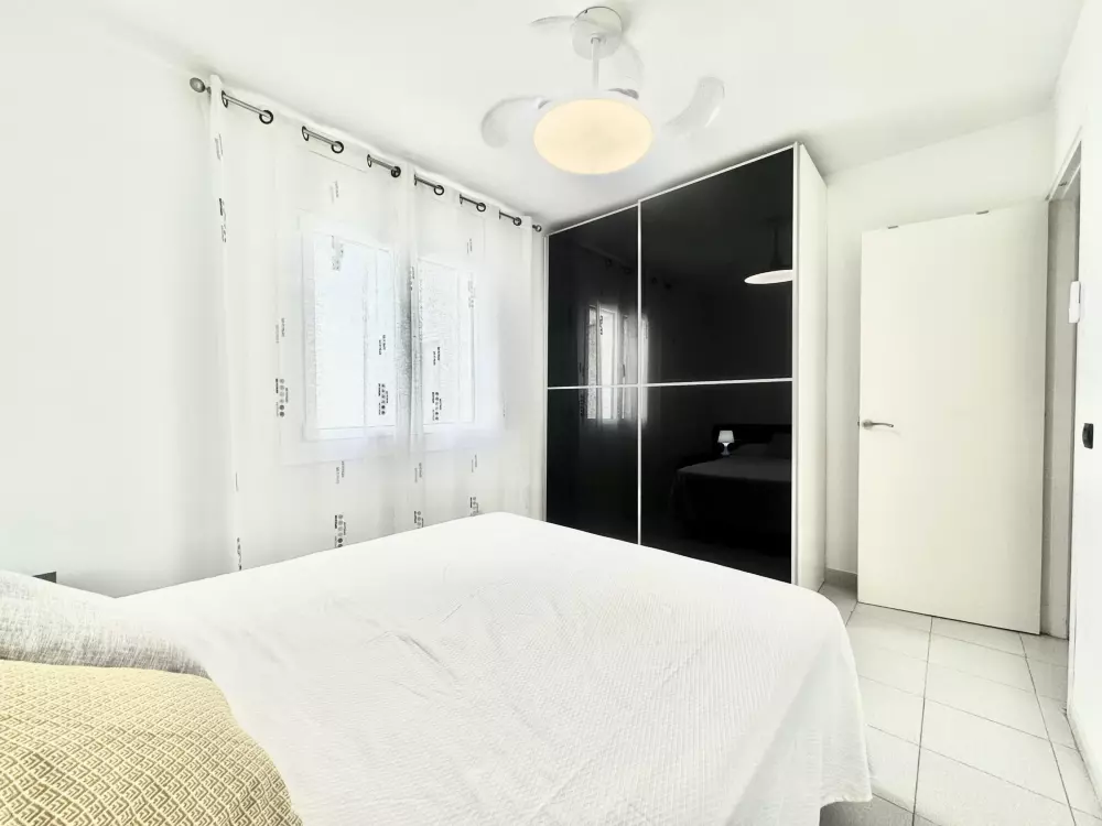 Location de Vacances Roses 403