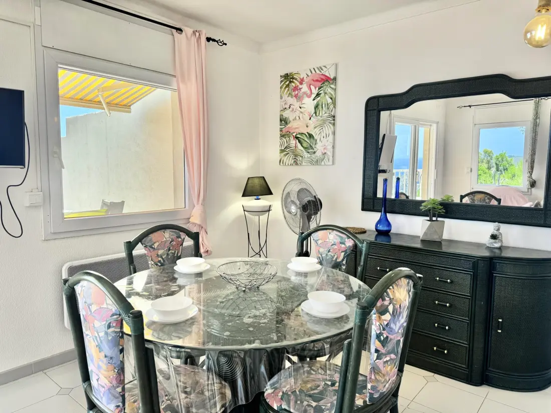 Location de Vacances Roses 421