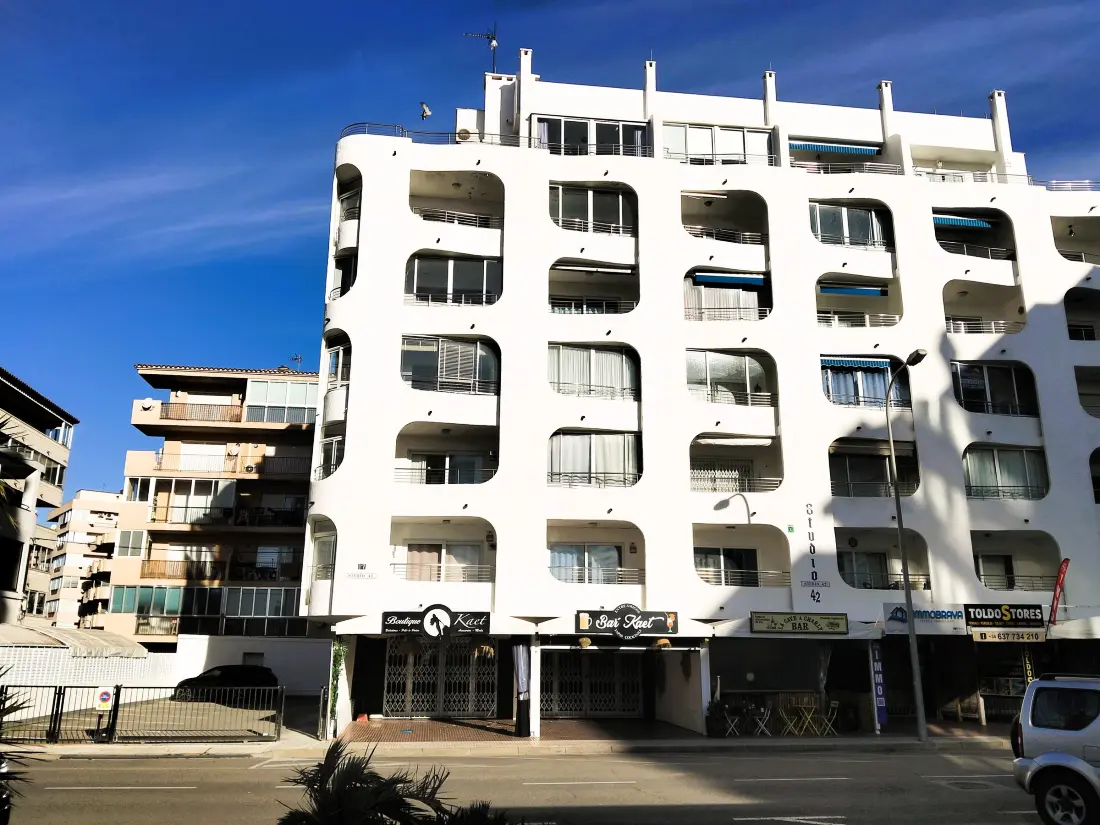 Location de Vacances Roses 426