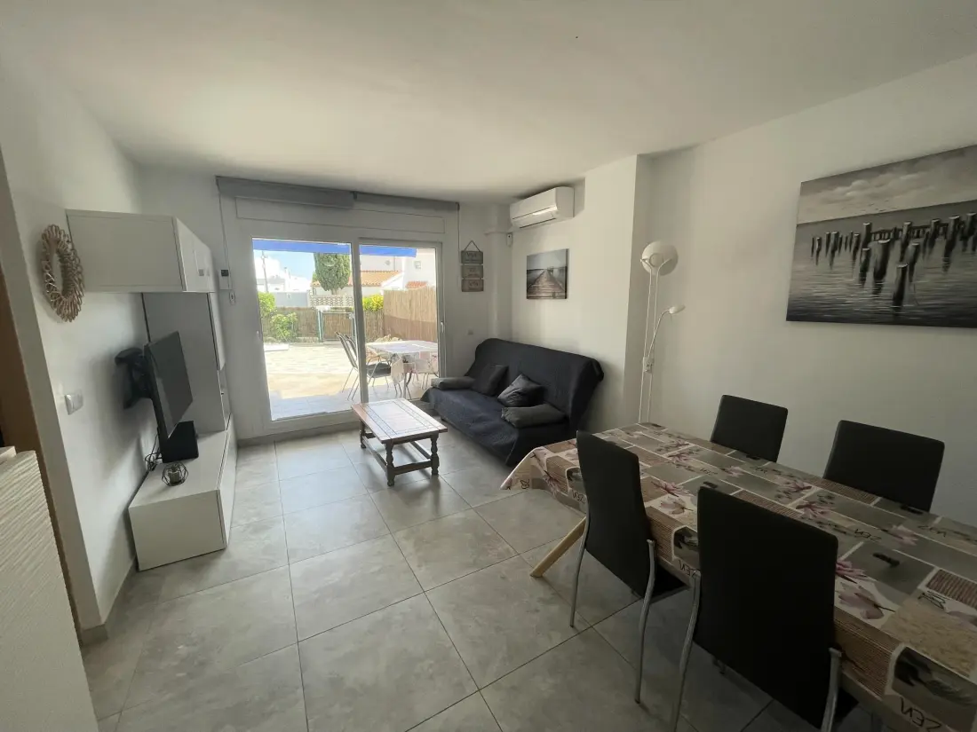 Location de Vacances Roses 431