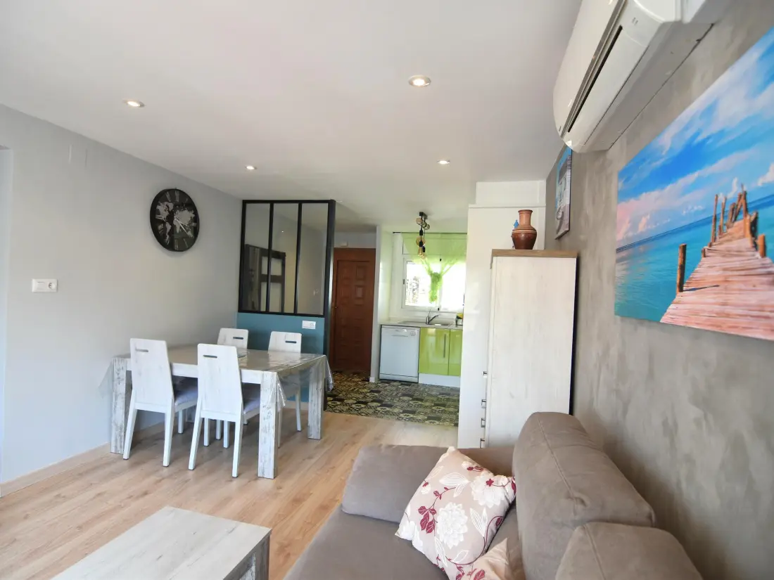 Location de Vacances Roses 484