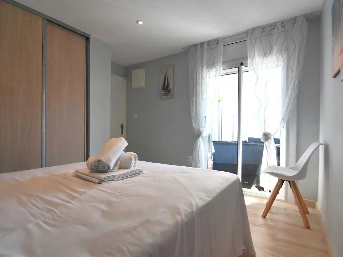 Location de Vacances Roses 484