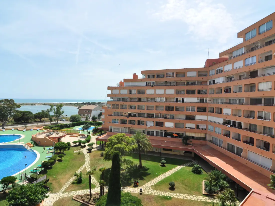 Location de Vacances Roses 486