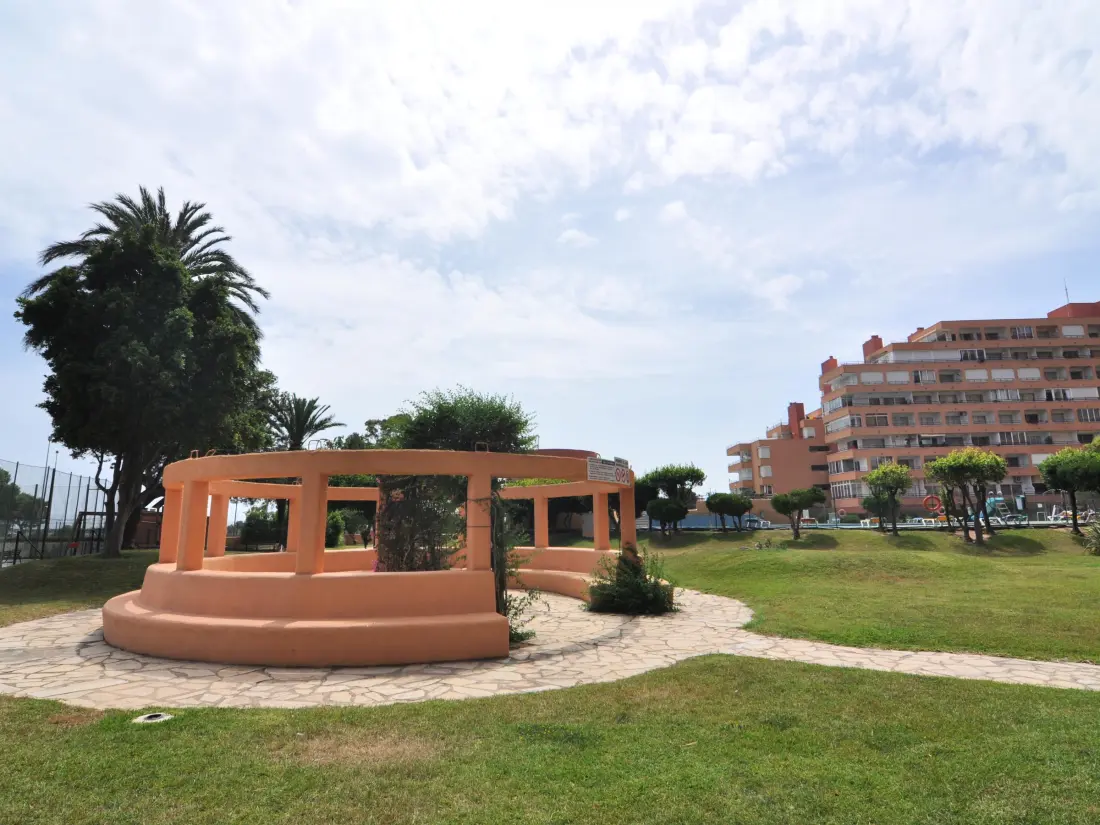 Location de Vacances Roses 486