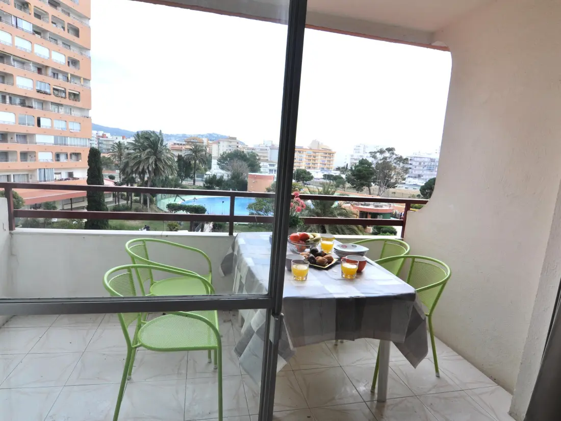 Location de Vacances Roses 491