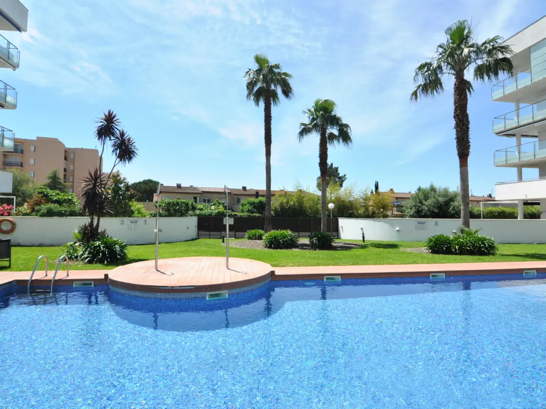 Location de Vacances Roses 492