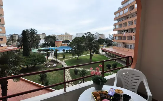 Location de Vacances Roses 496