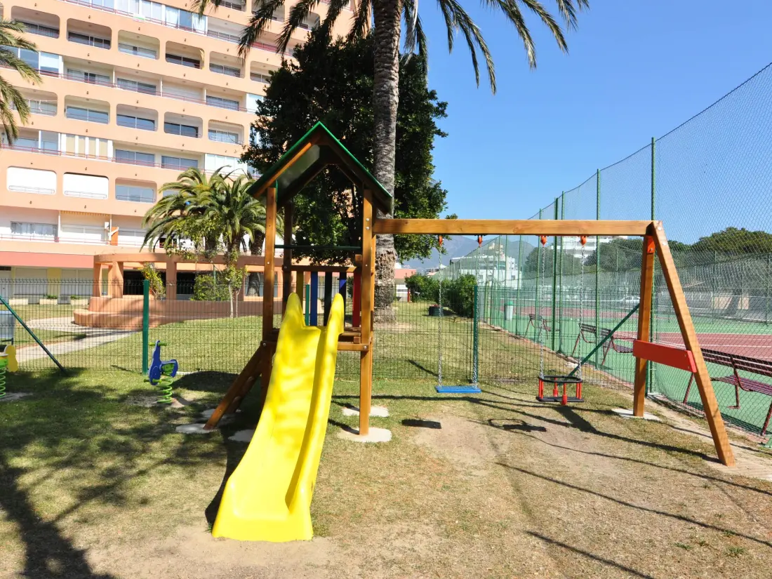Location de Vacances Roses 502