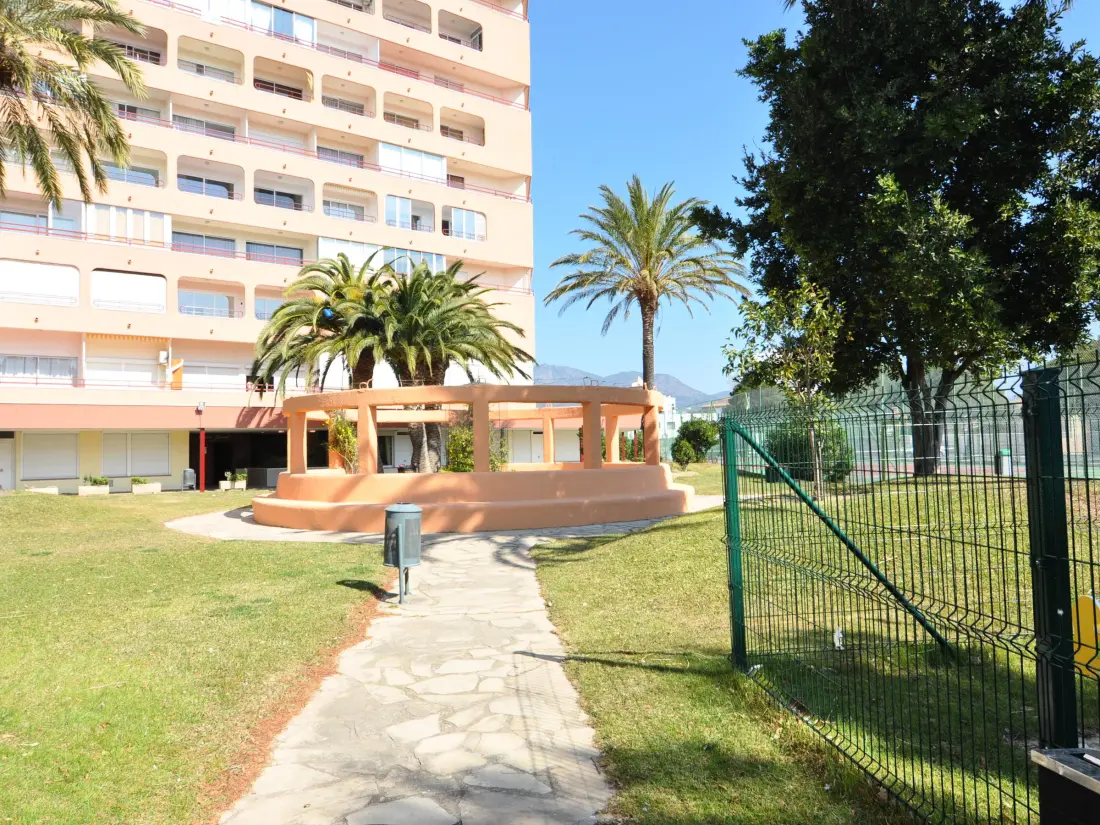 Location de Vacances Roses 502
