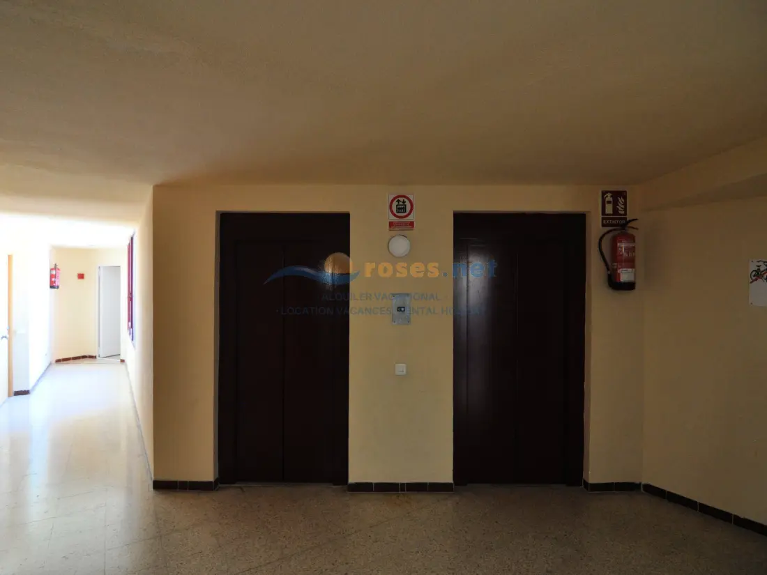 Location de Vacances Roses 505