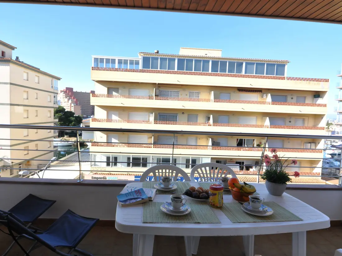 Location de Vacances Roses 521