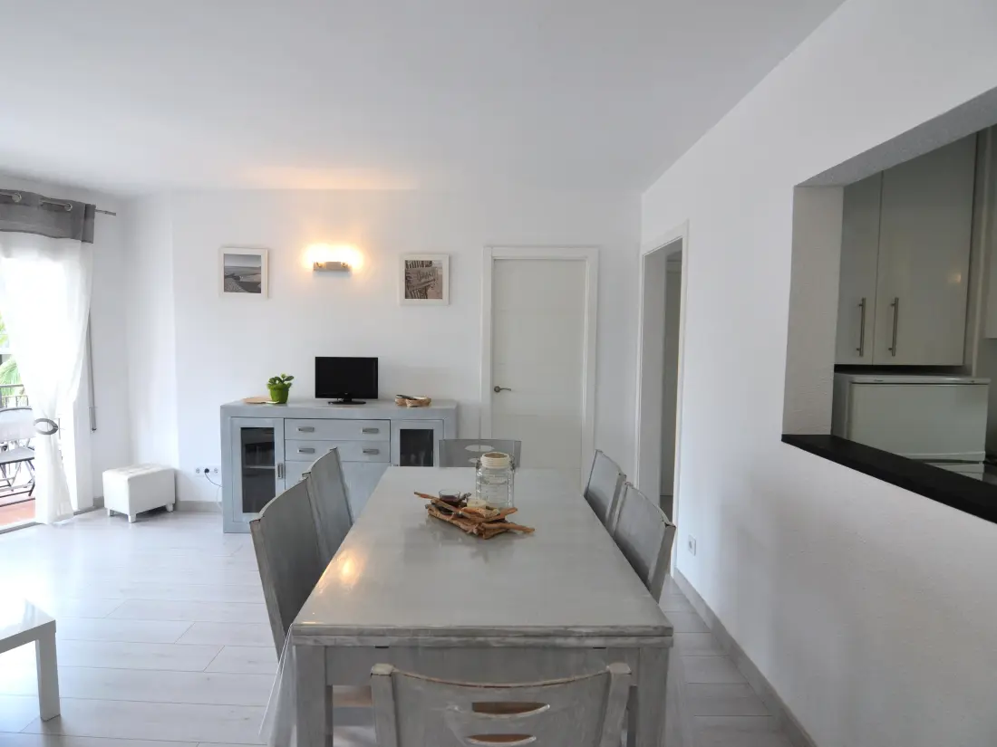 Location de Vacances Roses 523