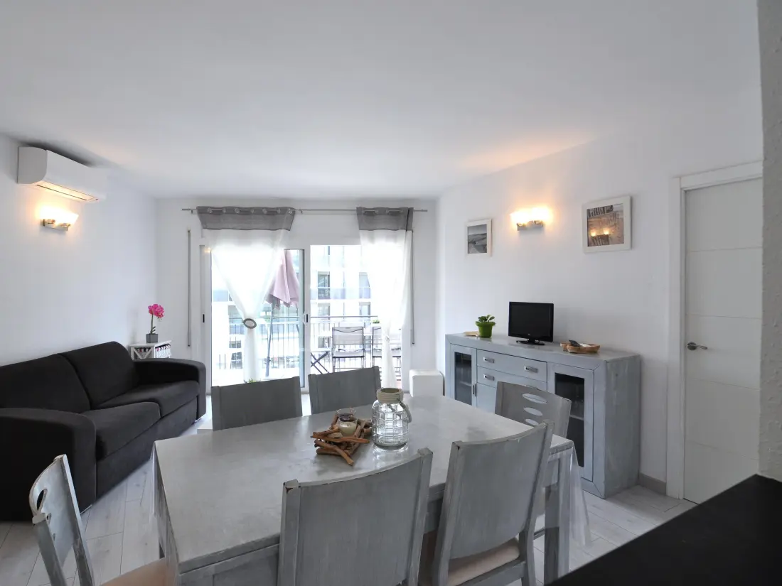 Location de Vacances Roses 523