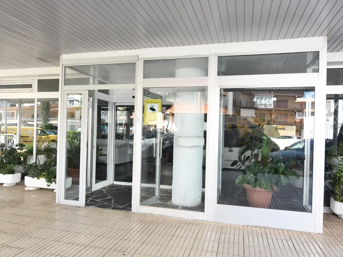 Location de Vacances Roses 527