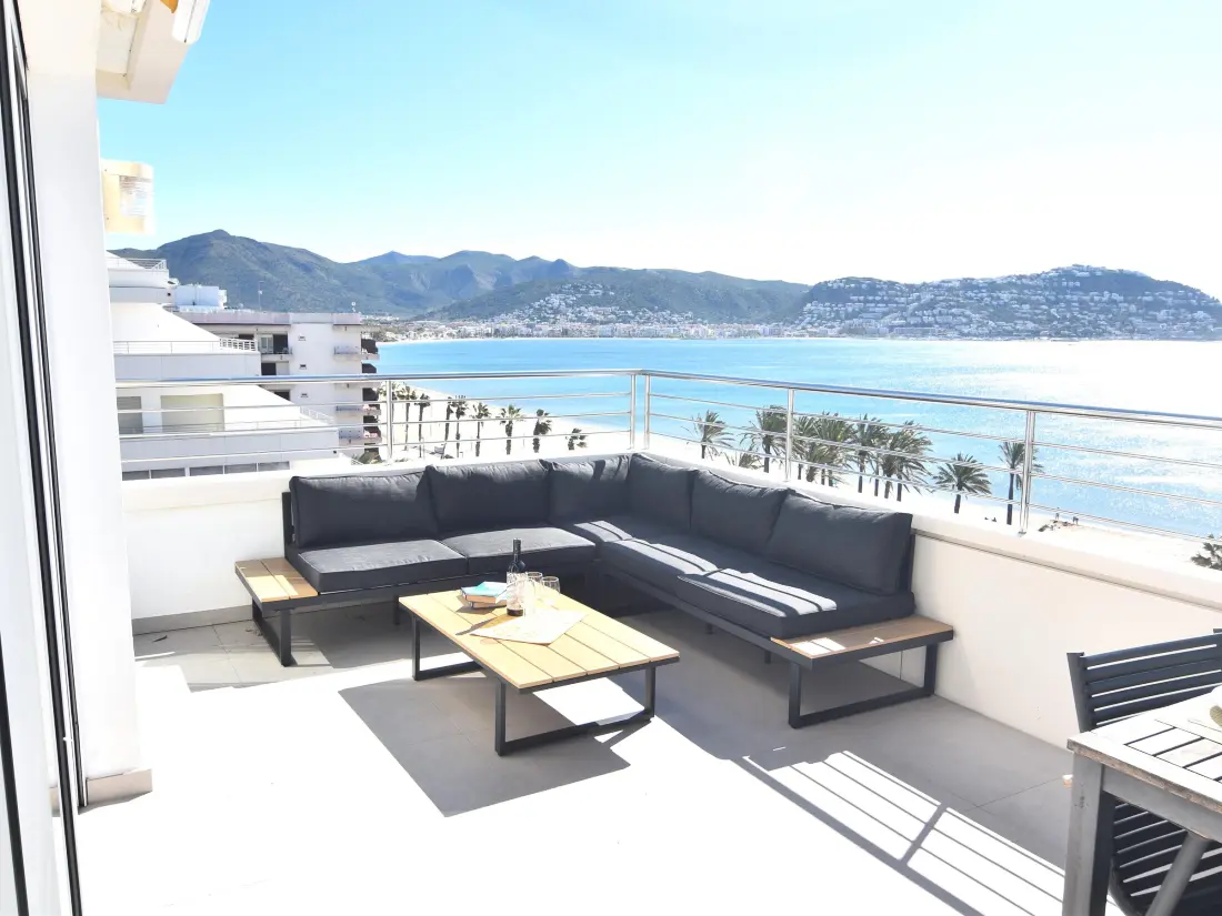 Location de Vacances Roses 532