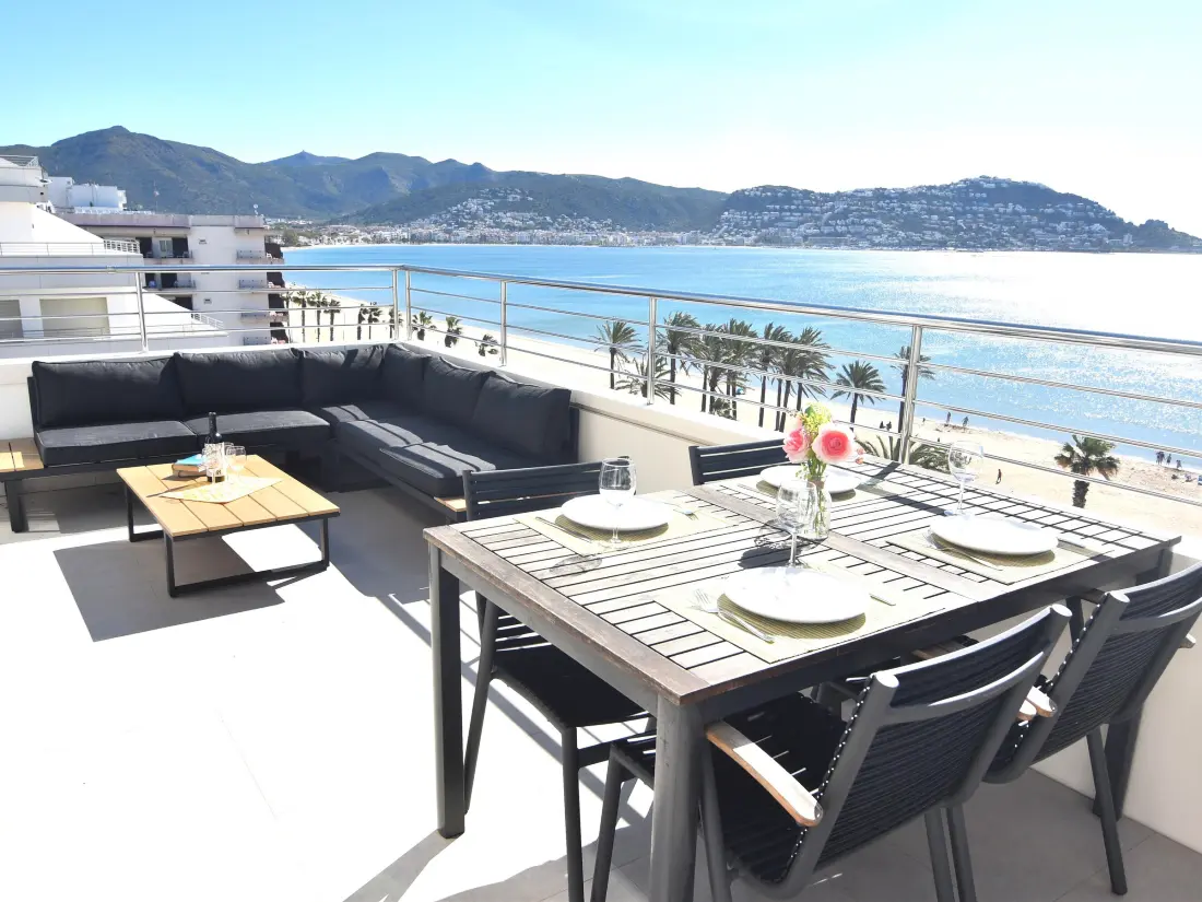 Location de Vacances Roses 532