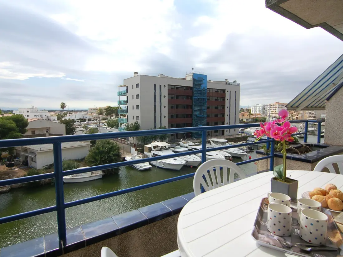 Location de Vacances Roses 536