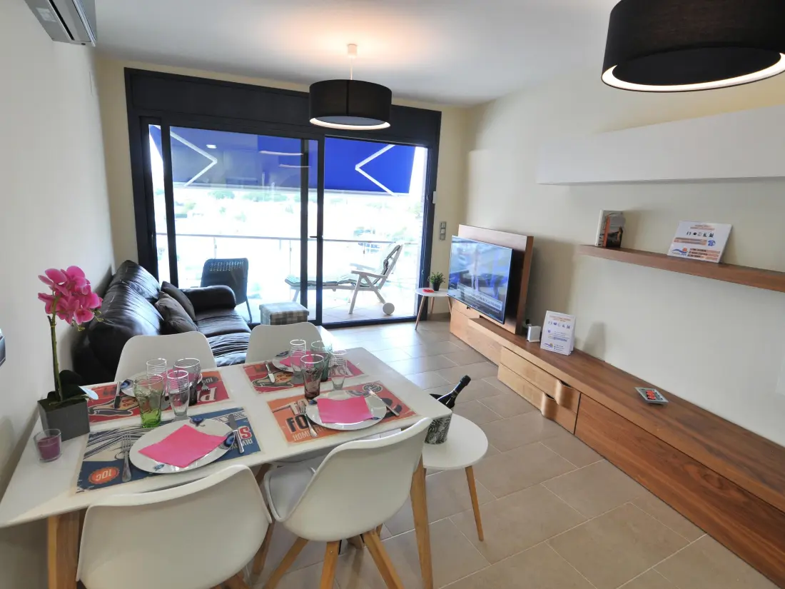 Location de Vacances Roses 549