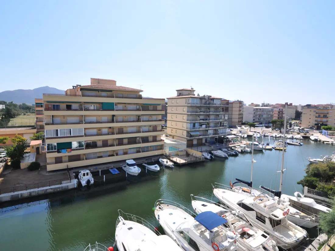 Location de Vacances Roses 554
