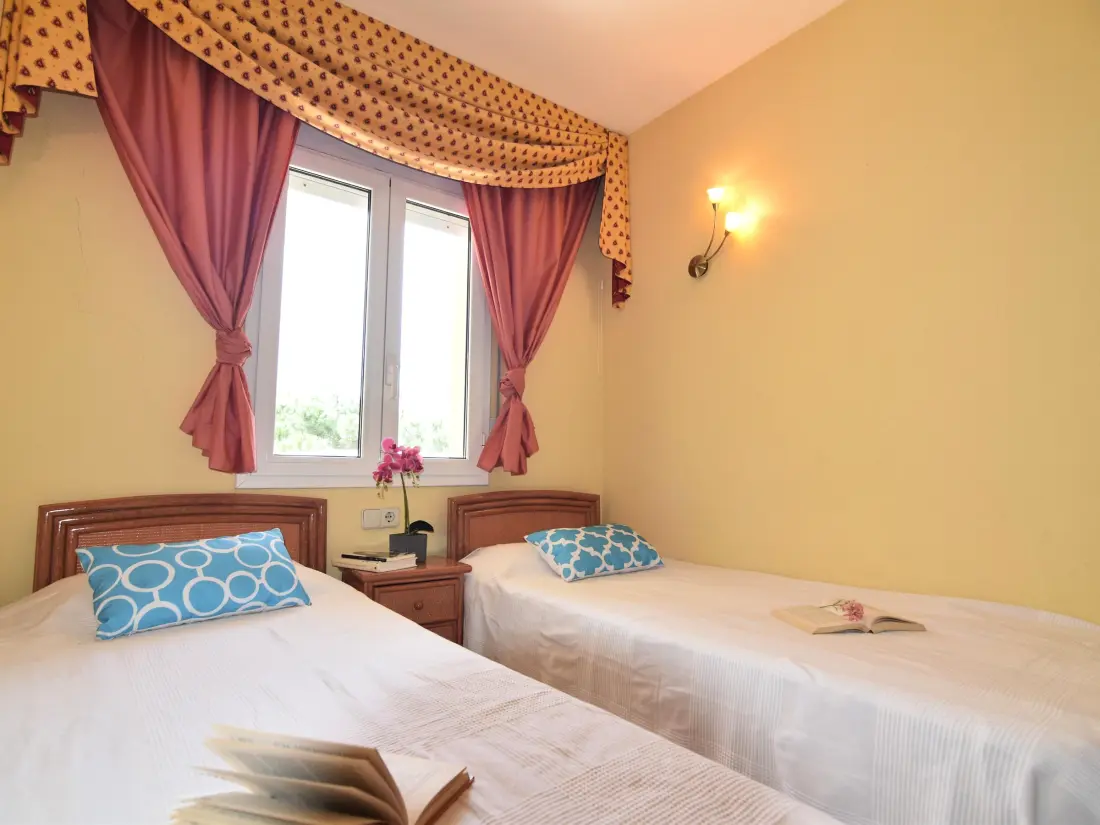 Location de Vacances Roses 556