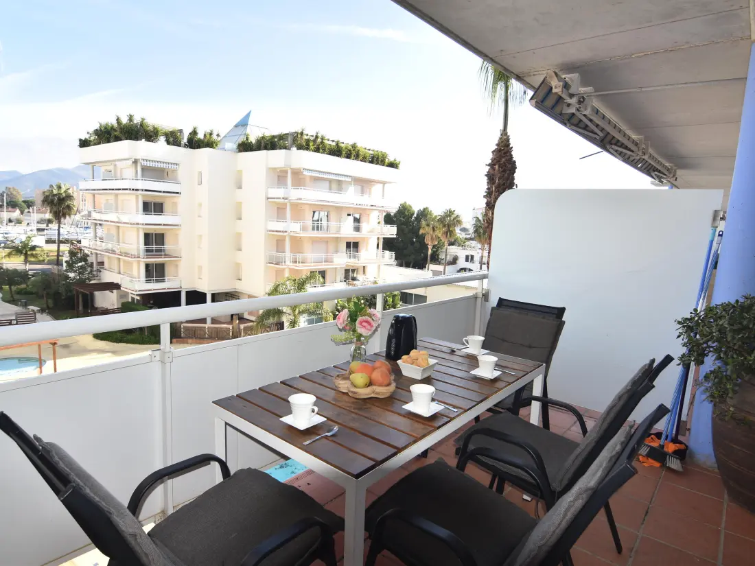 Location de Vacances Roses 568