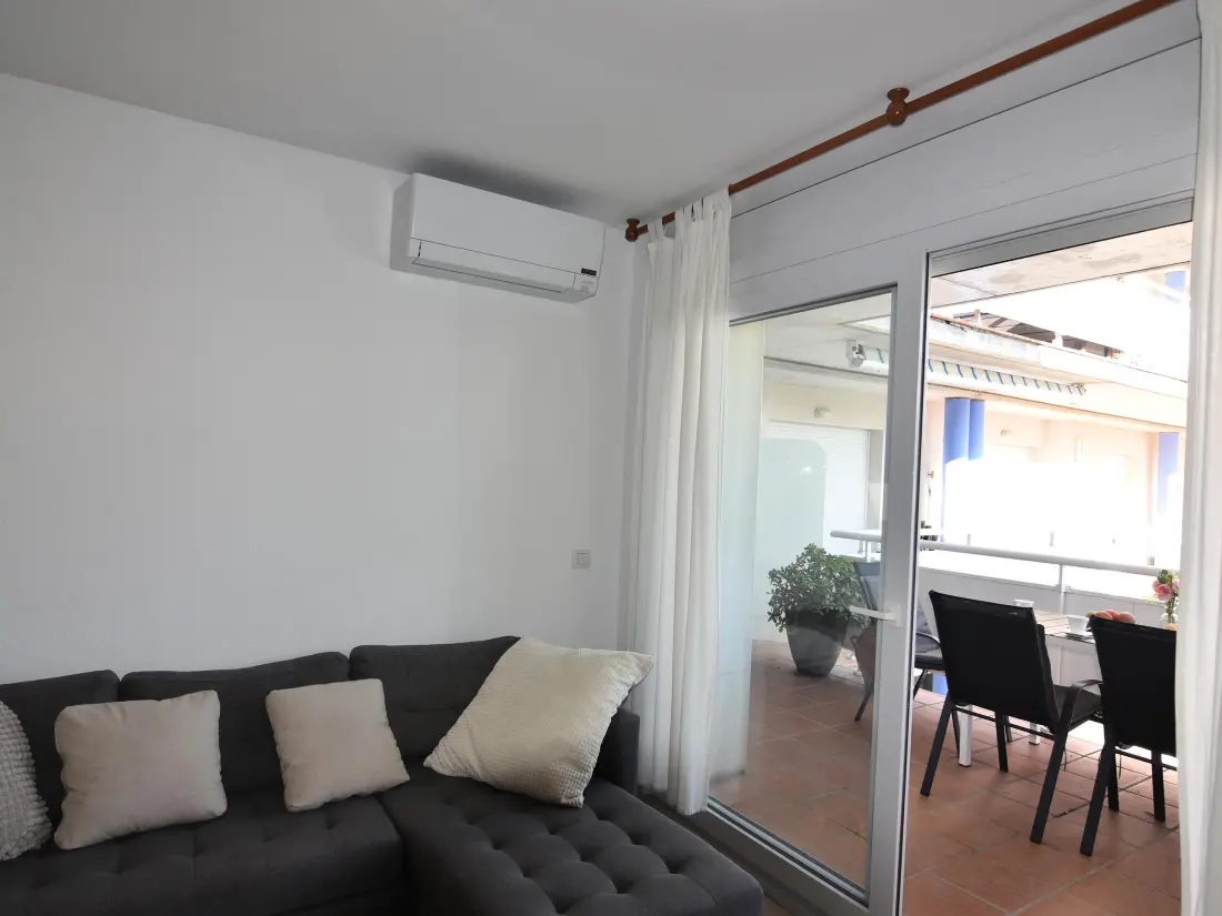 Location de Vacances Roses 568