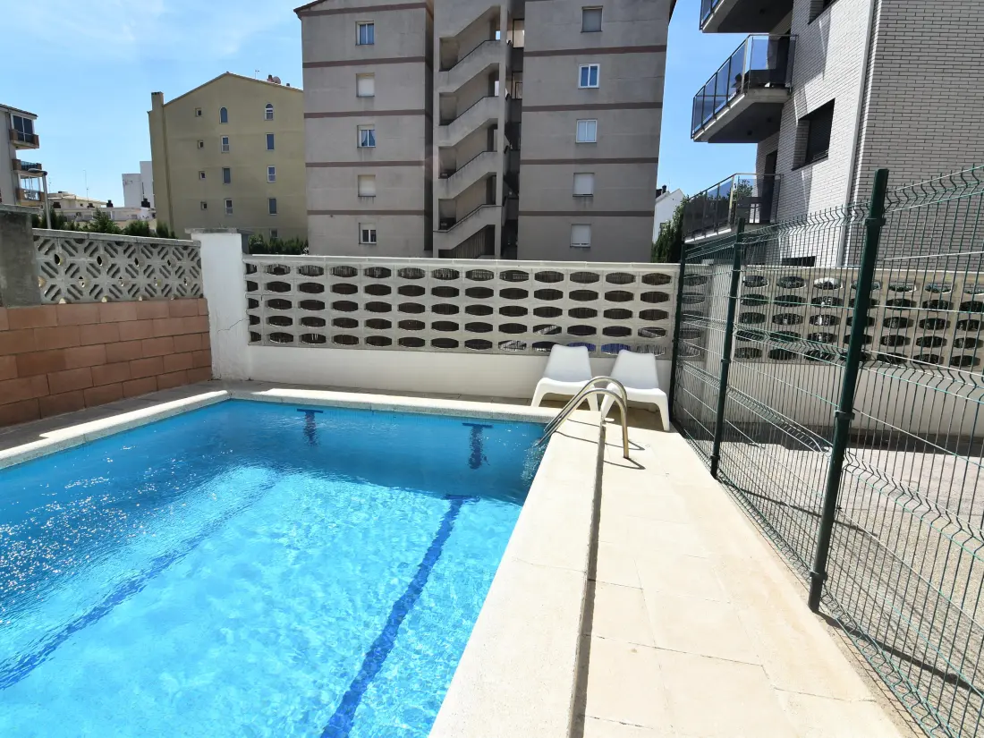 Location de Vacances Roses 591