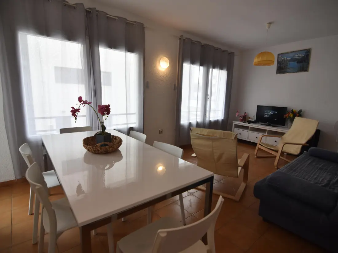 Location de Vacances Roses 591