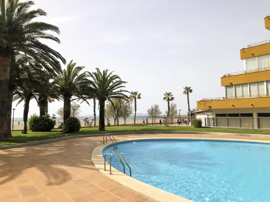 Location de Vacances Roses 599