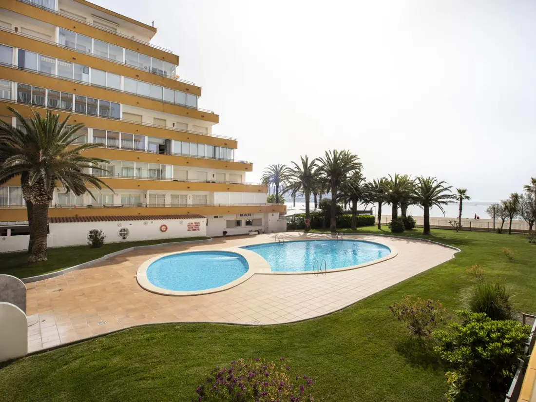 Location de Vacances Roses 599