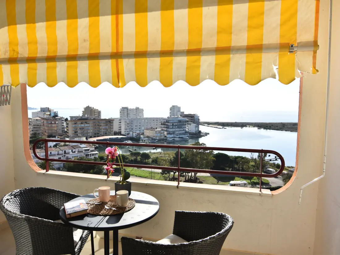 Location de Vacances Roses 609