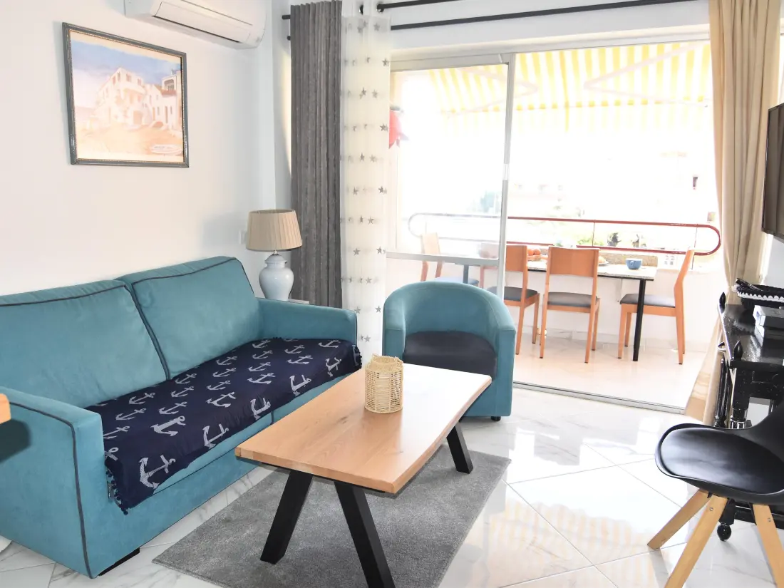 Location de Vacances Roses 618