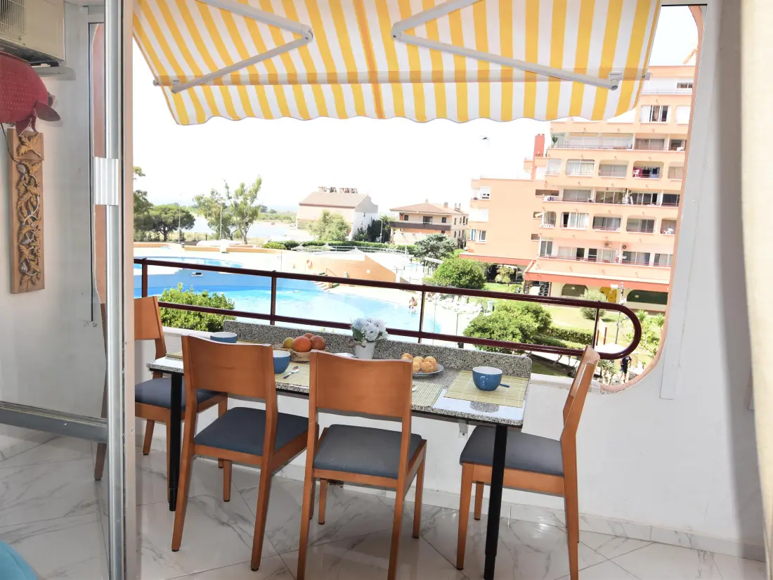 Location de Vacances Roses 618